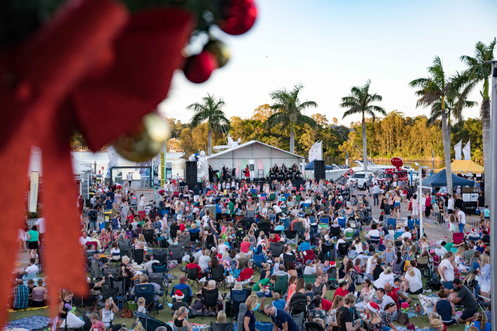 A SANCTUARY COVE CHRISTMAS