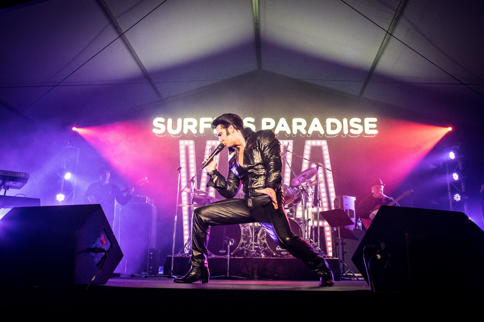 Viva Surfers Paradise